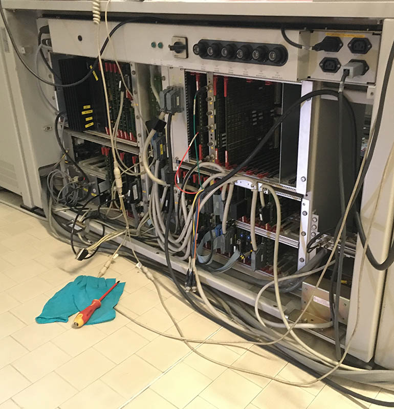 microscopi elettronici, microscopio elettronico a scansione, microscopio elettronico a trasmissione, fei, refurbished, microscopi di seconda mano, contratti di assistenza