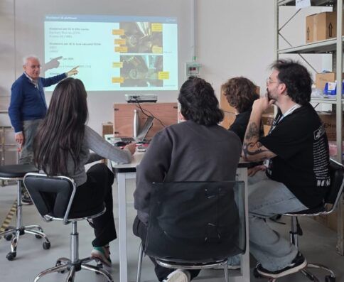 media system lab, mslab, service, microscopia elettronica, microscopio elettronico, formazione SEM